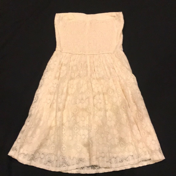 Abercrombie & Fitch strapless laced dress size XS - Picture 2 of 3